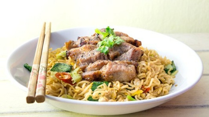 Glutaman sodný na tanieri