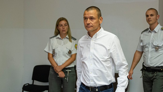 Murat Yildirim s manželkou