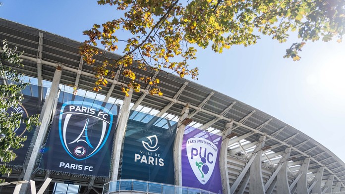 Vznikne v Paríži ďalší miliardársky klub? Najbohatší muž sveta kúpil francúzsky druholigový celok