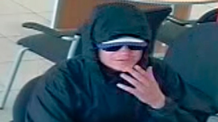 Polícia pátra po tomto mužovi.