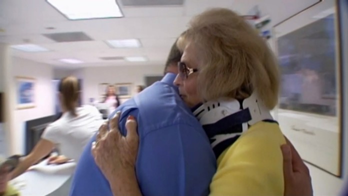 Mary Ann Franco opäť vidí.