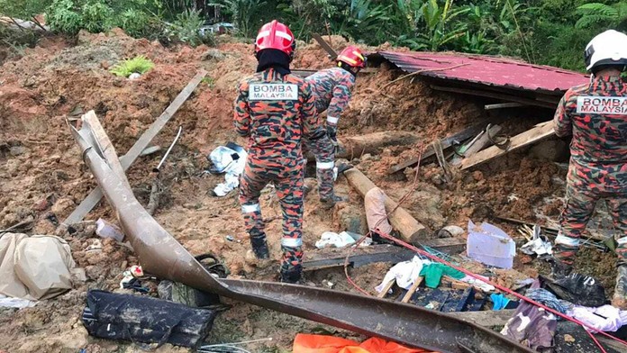 V Malajzii po zosuve pôdy ukončili pátranie po preživších z tábora