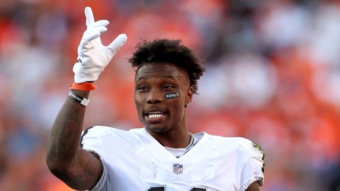 Šialenou jazdou pod vplyvom alkoholu usmrtil mladú ženu. Niekdajšia zámorská hviezda prosí o odpustenie