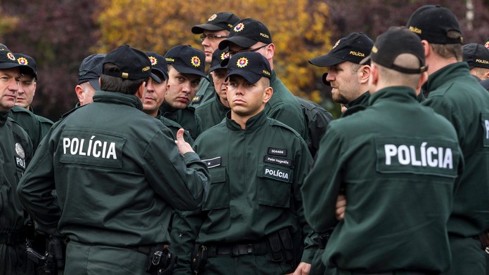 Policajti - ilustračná foto