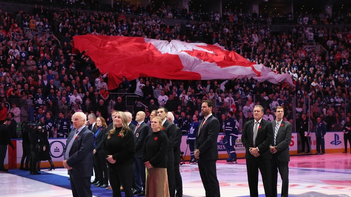 Hokejová sieň slávy sa rozšírila o ďalšie legendy. Ruský útočník strávil celú kariéru v NHL v jedinom klube