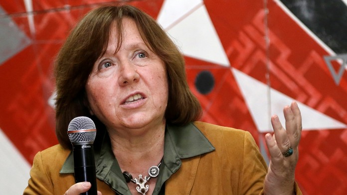Nobelovu cenu za literatúru získala bieloruská autorka Svetlana Alexijevičová