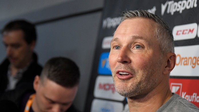 Slovenské hokejové legendy sa opäť stretnú v exhibičnom zápase. Do Michaloviec zavítajú veľké mená