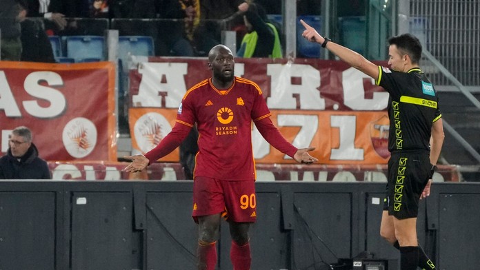 AS Rím napriek dvojitému oslabeniu uhral remízu. Tím slovenského obrancu opäť prehral a je posledný