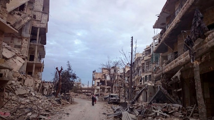 Zdevastované Aleppo.