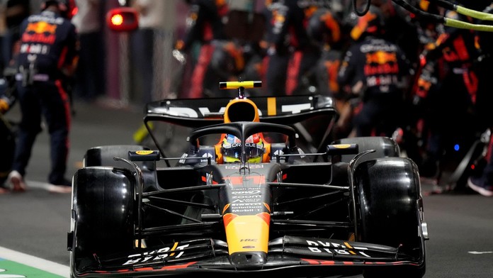 VC Saudskej Arábie: Red Bull súperom nič nedaroval, Verstappena tromfol kolega