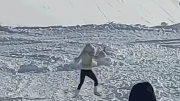 Turistka v Tatrách