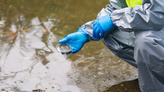 Vírusová nálož koronavírusu v odpadových vodách stúpla takmer vo všetkých krajoch