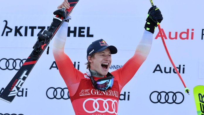 Marco Odermatt ovládol ďalšie náročné preteky a zvýšil náskok na čele. Viacerí favoriti sa nevyhli pádom