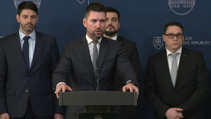 Na snímke minister pôdohospodárstva Richard Takáč.