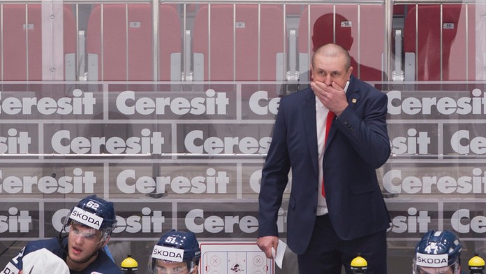 Nešťastný Zdeno Cíger počas zápasu s Nemeckom.