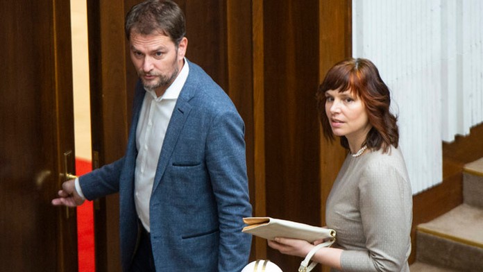 Lady Gaga a Bradley Cooper vo filme Zrodila sa hviezda