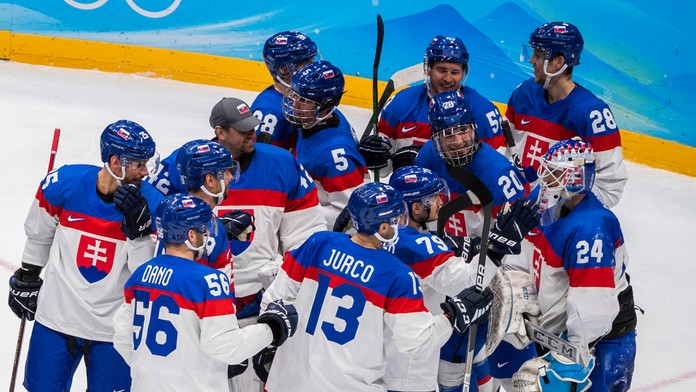 Slováci si pred súbojom s USA dodávali silu žartmi: So školákmi nesmieme prehrať