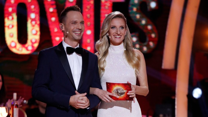 Moderátori Martin "Pyco" raush a Adela Vinczeová. 