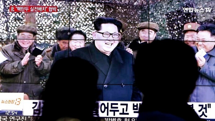 Severokórejský vodca nariadil uviesť jadrové zbrane do pohotovosti.