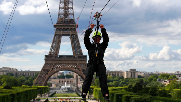 Na snímke vpravo prezident SR Andrej Kiska prijal zástupcov z iniciatívy Za slušné Slovensko (marec 2018)