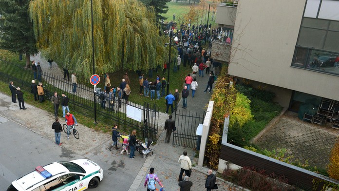 Paškov dom, protest proti CT.