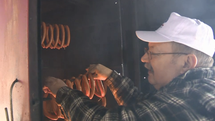 Údenie spišských párkov