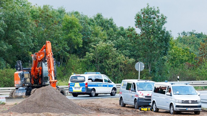 V areáli letiska našli bombu z druhej svetovej vojny. Podarilo sa ju zneškodniť