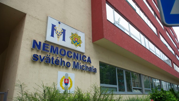 Na snímke Univerzitná nemocnica – Nemocnica svätého Michala v Bratislave.