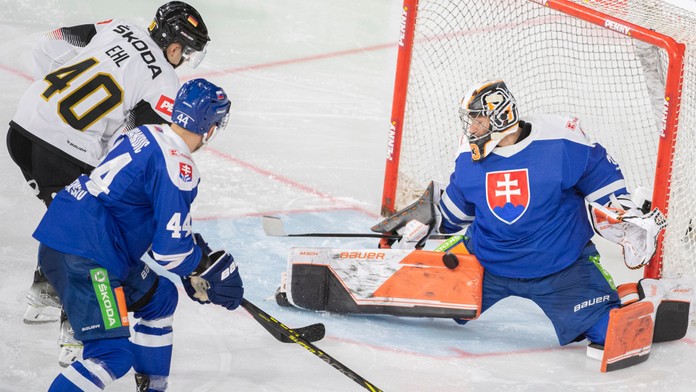 Slováci neuspeli ani v treťom zápase Nemeckého pohára. Po prehre s domácimi sme skončili poslední