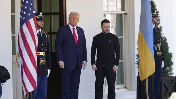 Špekulácie o oblečení Zelenského s Trumpom: V obleku do Bieleho domu neprišiel cez vojnu ani Winston Churchill