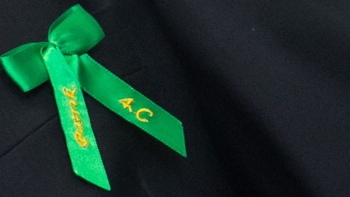 Maturantka z obce pri Trnave zverejnila status o streľbe na jej škole s 21 obeťami. Vtrhla k nej polícia