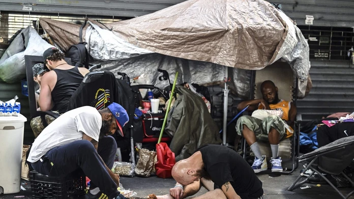 Drogovo závislí na ulici vo Philadelphii