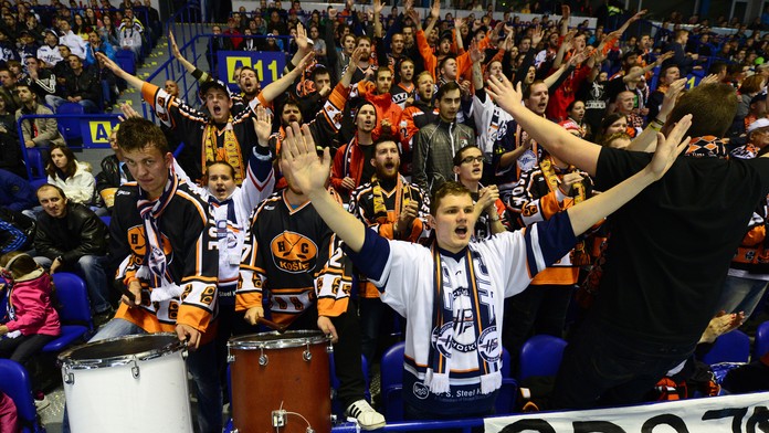 Košickí fanúšikovia na finále play off 