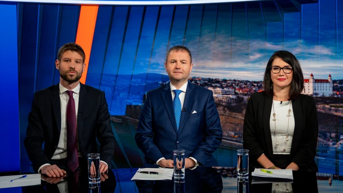M. Šimečka a J. B. Cigániková si vedia predstaviť spoluprácu SaS a PS. Diskutujúci sa rozohnili pri odpovedi M. Kéryho, že Rusko je náš priateľ