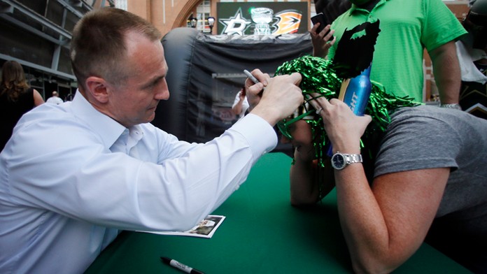 Bývalý hokejista Dallasu Stars Jere Lehtinen na archívnej snímke.