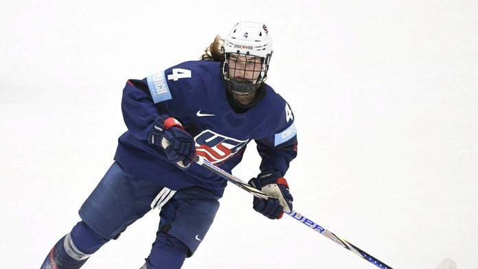 VIDEO: Na MS v Česku prišlo k poriadnej kuriozite. Američanka v súboji stratila mobil