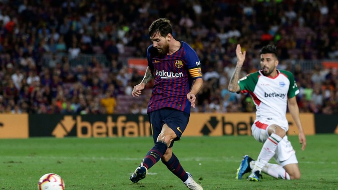 Gólová strela Lionela Messiho do siete Alavésu.