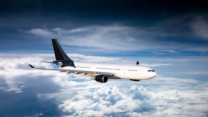 VIDEO: Peklo vo vzduchu. Let sa zmenil na nočnú moru kvôli zlyhaniu motora