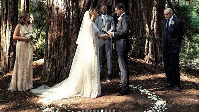 Hilary Swank sa vydala