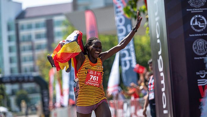 Ugandská atlétka a účastníčka OH v Paríži bojuje o život. Po hádke ju podpálil jej priateľ