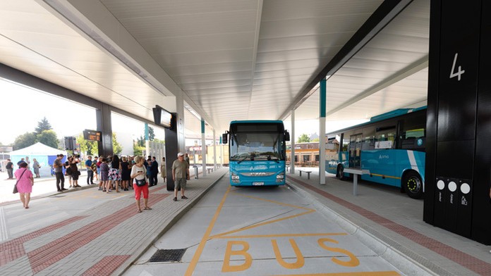 Zmodernizovaná autobusová stanica v Nitre.