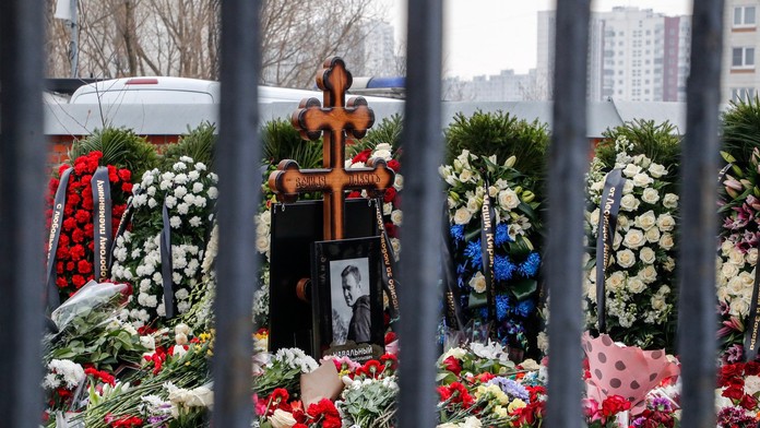 Pravoslávna cirkev potrestala kňaza, ktorý viedol omšu za Navaľného