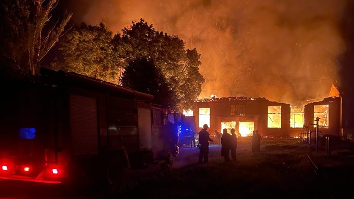 Transfúzna stanica v Kupiansku, ktorú zasiahla ruská strela