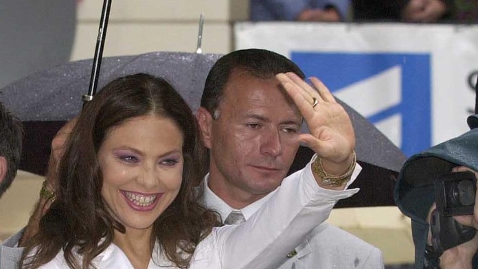 Ornella Muti večerala s Putinom, dostala pokutu.