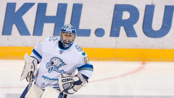 Brankár klubu Astana Ján Laco.