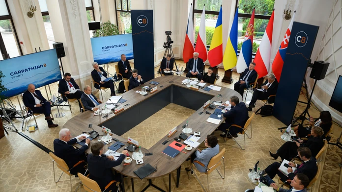 Nová Karpatská osmička má pomôcť aj Slovensku. Eštok predstavil priority