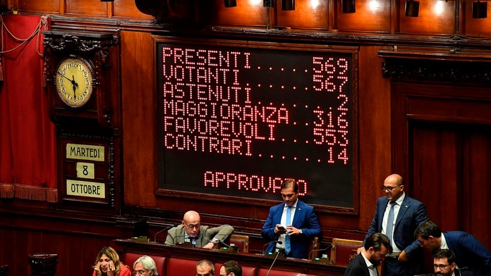 Sila ženy - Baharina premena