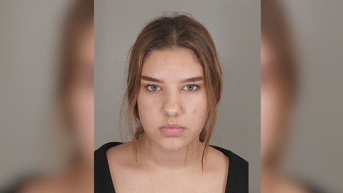 Mimoriadne pátranie. Polícia hľadá 17-ročnú Eriku z Malaciek