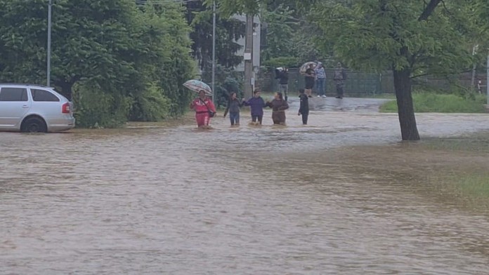 Voda v obci Brzotín