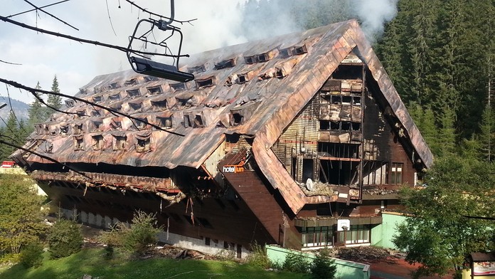 Požiar hotela Junior v Jasnej 